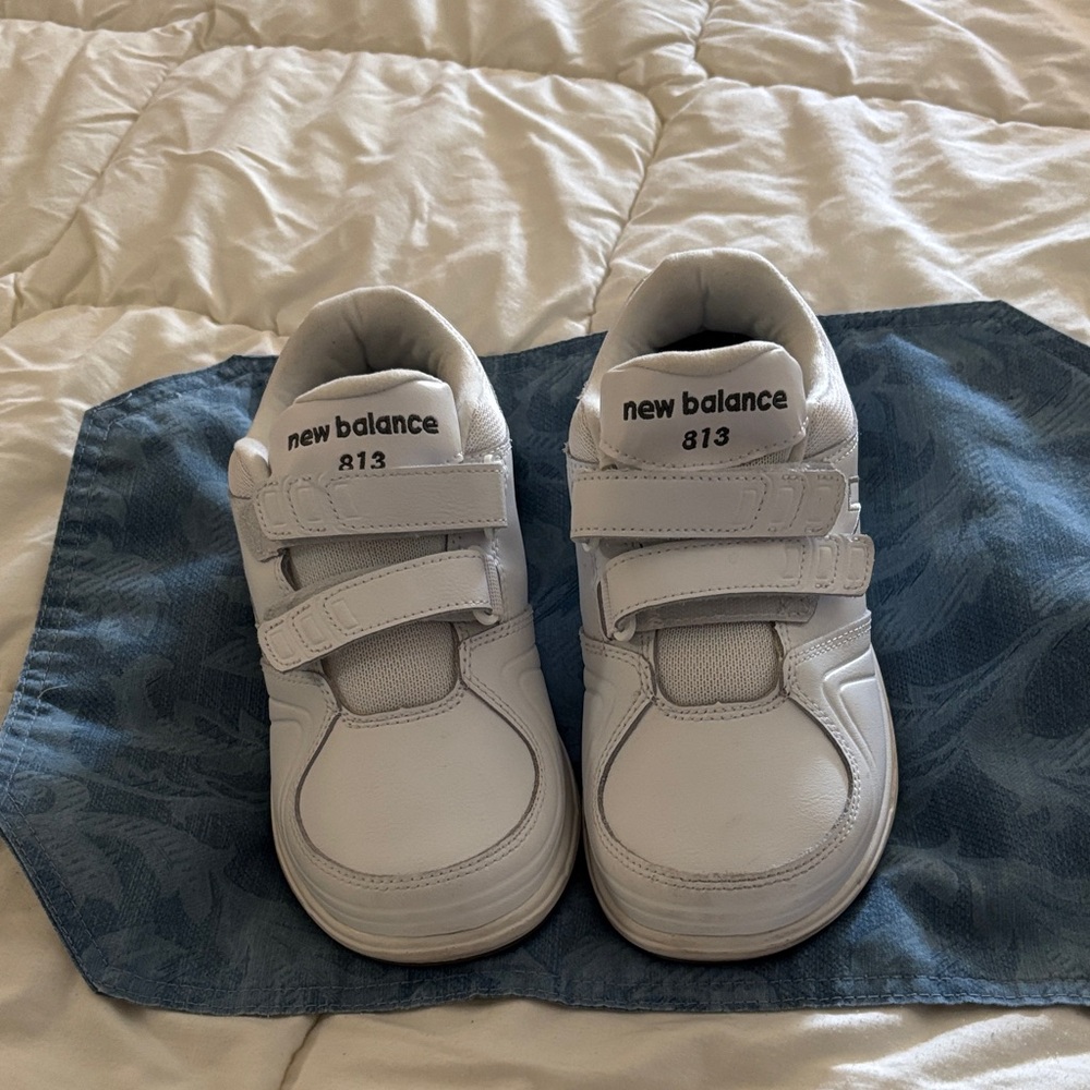 New Balance Women’s Sneakers 7 Wide